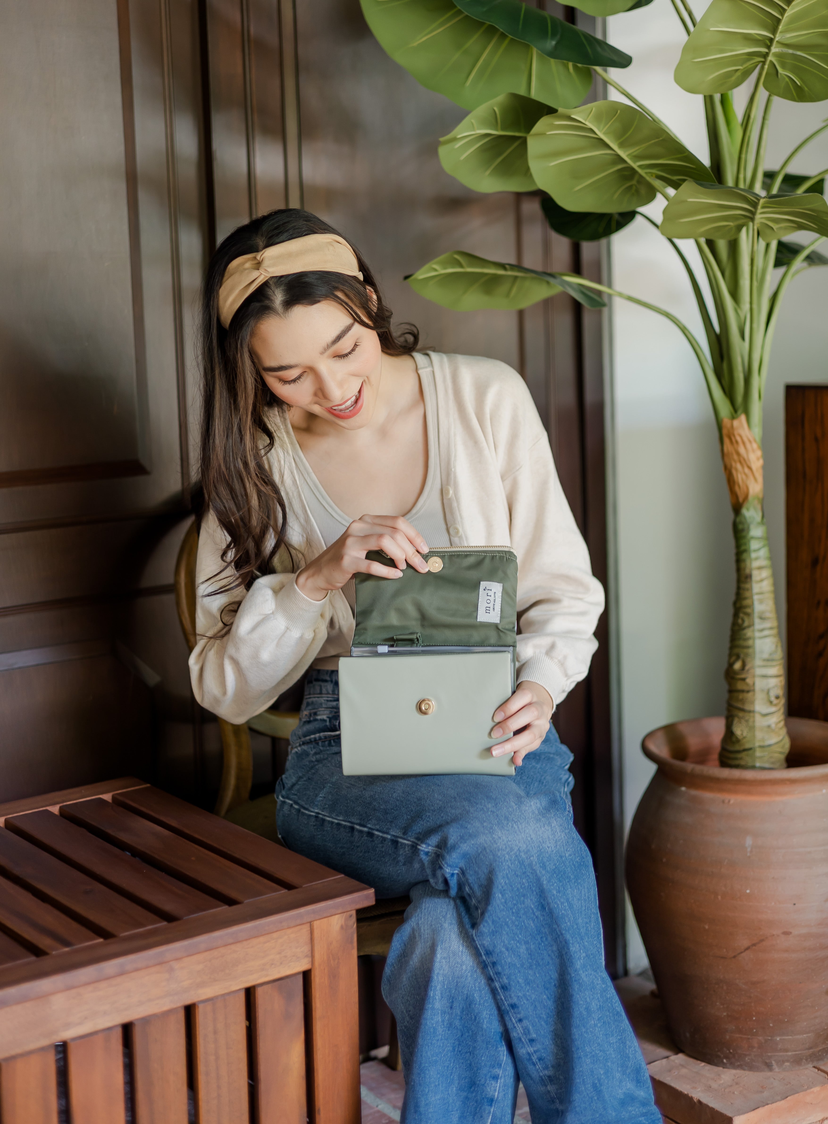 {{Wildflowerculture x Mori}} Terrazzo Olive Pursebook