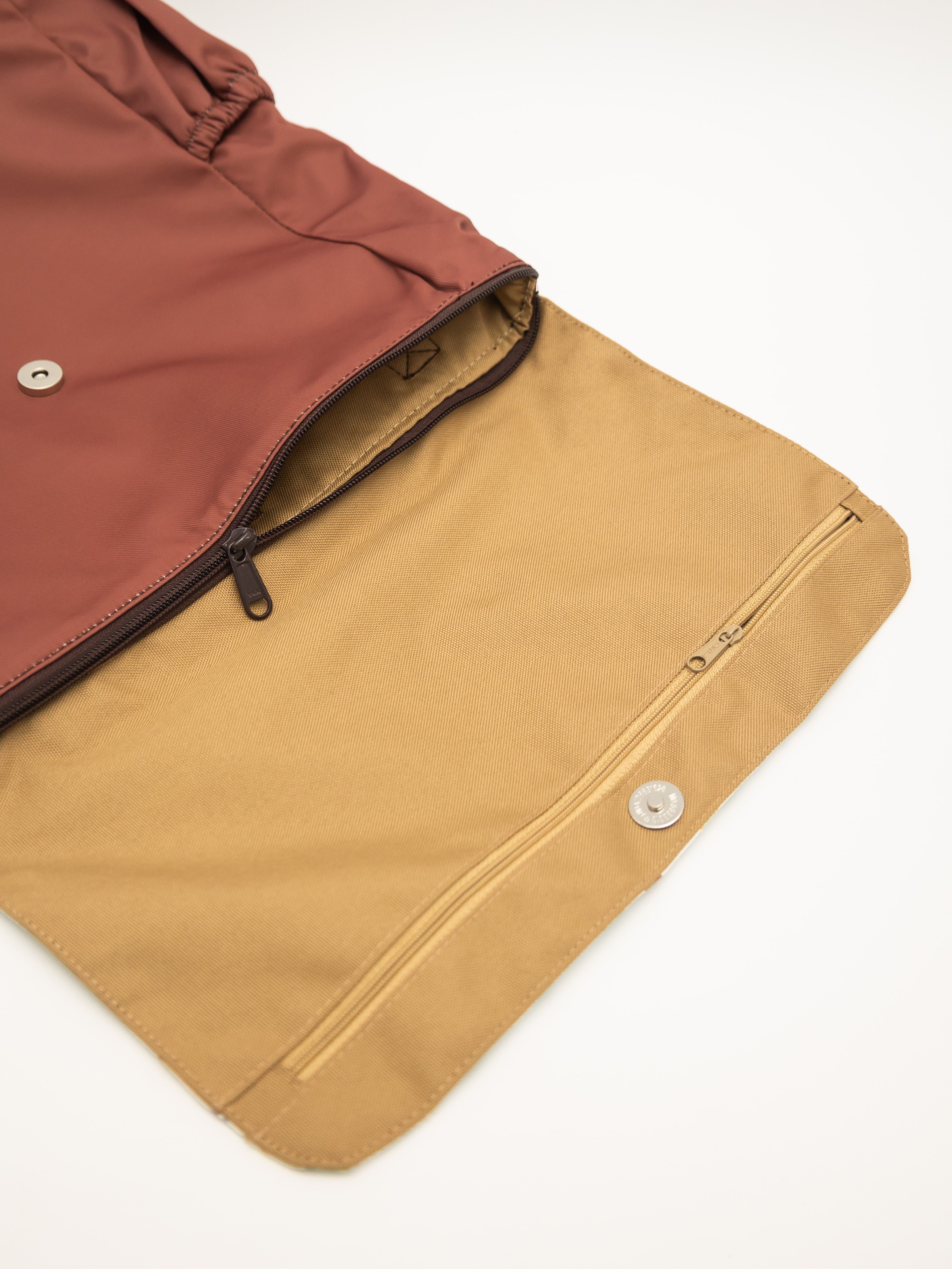 Woodland Rabbit Brown Utility 4-Way Washable Bag 2.0