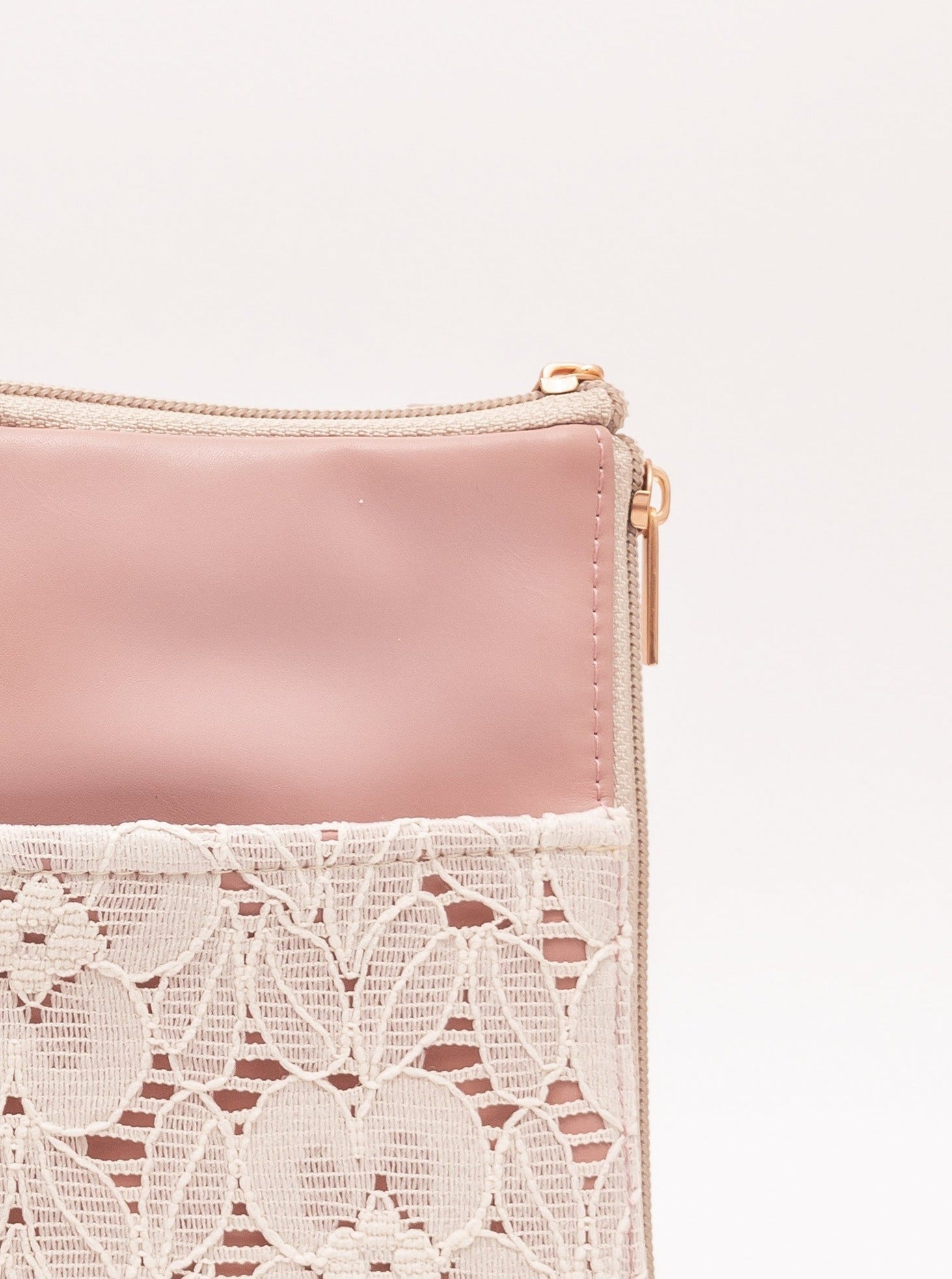 {{Premium}} Lace Vintage Rose Dual Zip Sling Bag 2.0