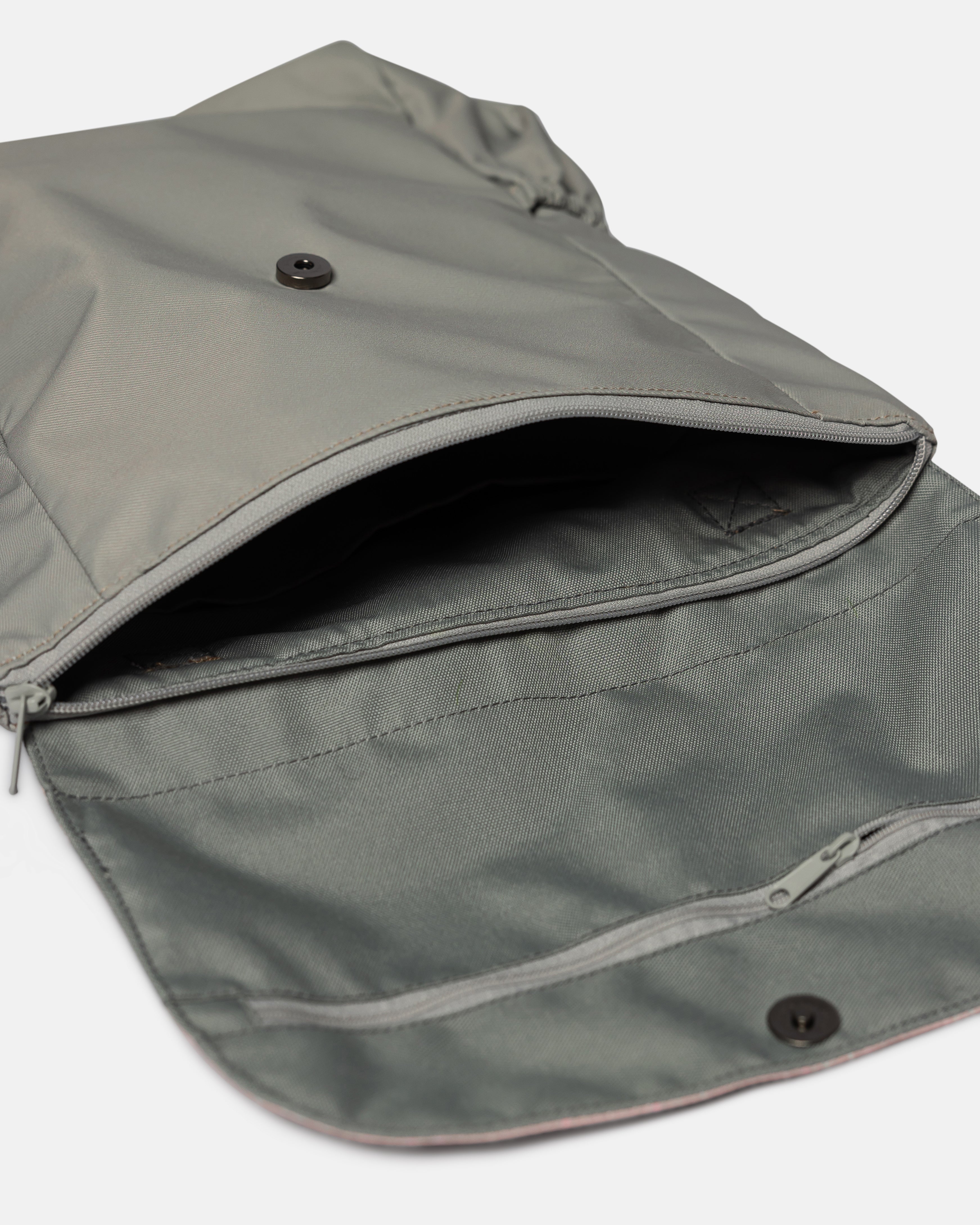 {{ARTDIS x Mori}} Bleeding Hearts Pink Grey Utility Backpack 3.0