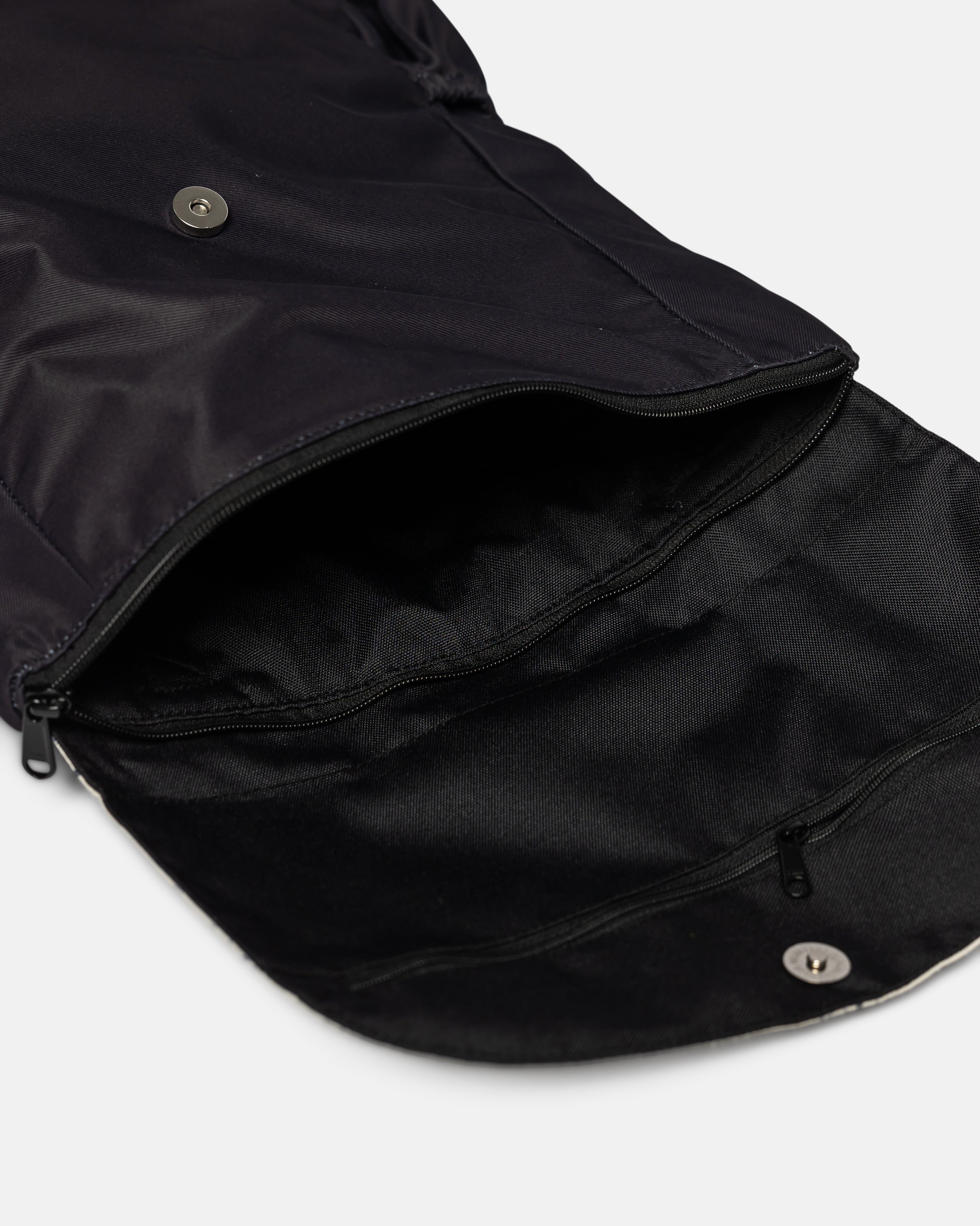 {{ARTDIS x Mori}} Cat & Bird Black Utility Backpack 3.0