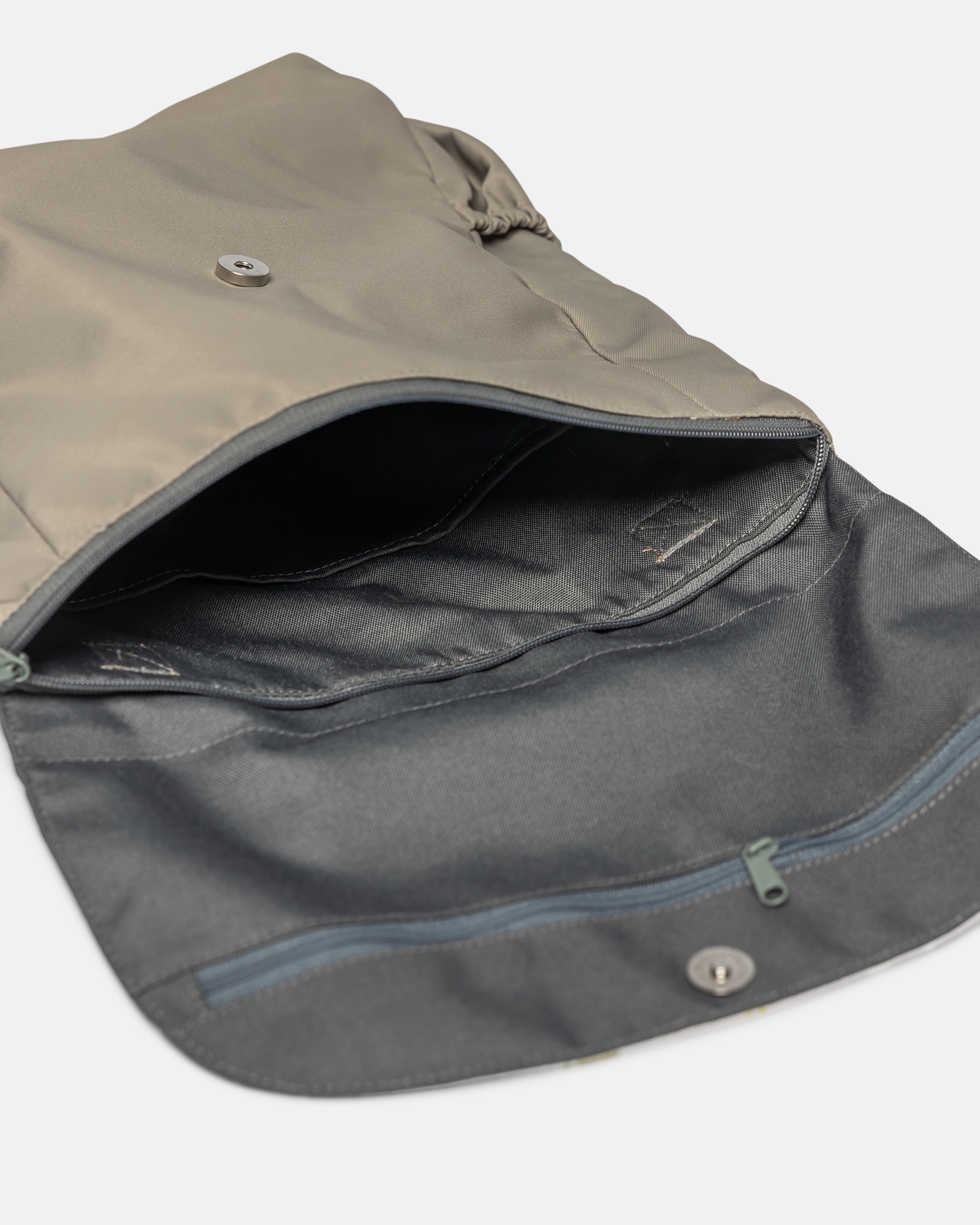 Birds and Lilies Greyish-Green Utility Backpack 3.0